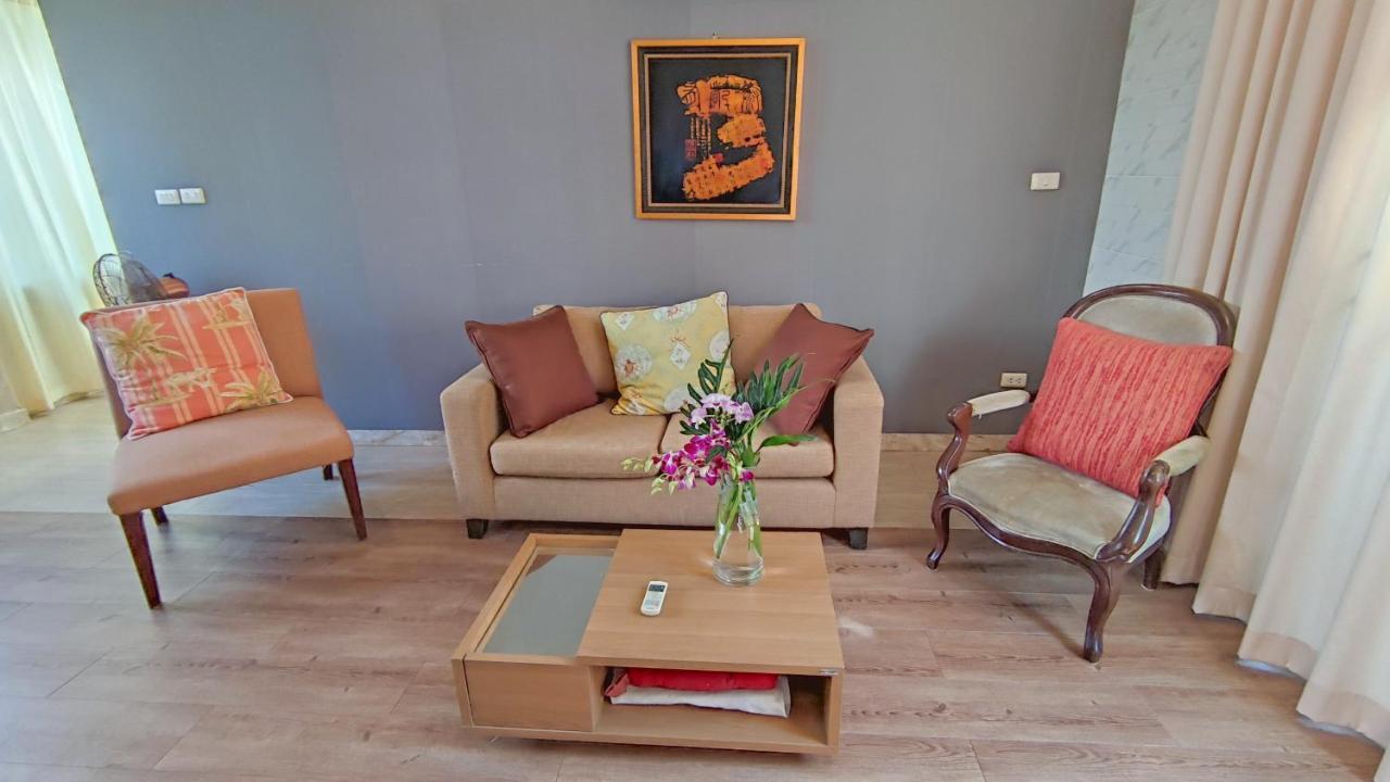 Abacus Villa Pattaya Eksteriør bilde
