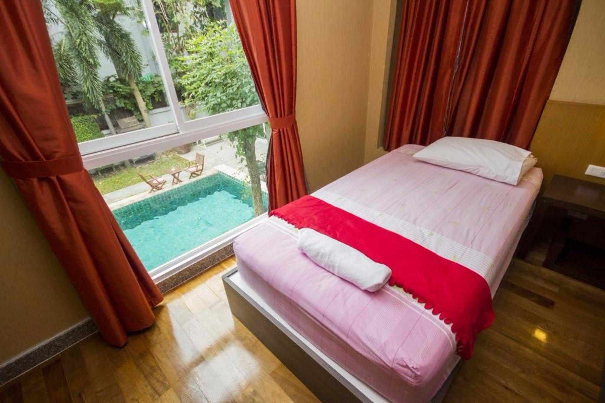 Abacus Villa Pattaya Eksteriør bilde